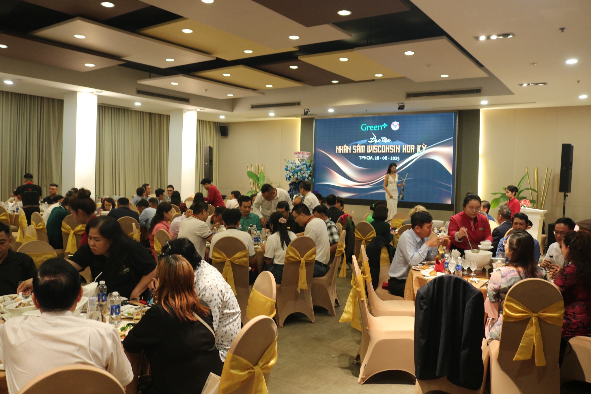 CÔNG TY CỔ PHẦN TẬP ĐOÀN GREEN+