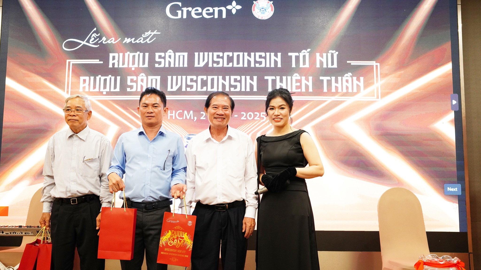 CÔNG TY CỔ PHẦN TẬP ĐOÀN GREEN+