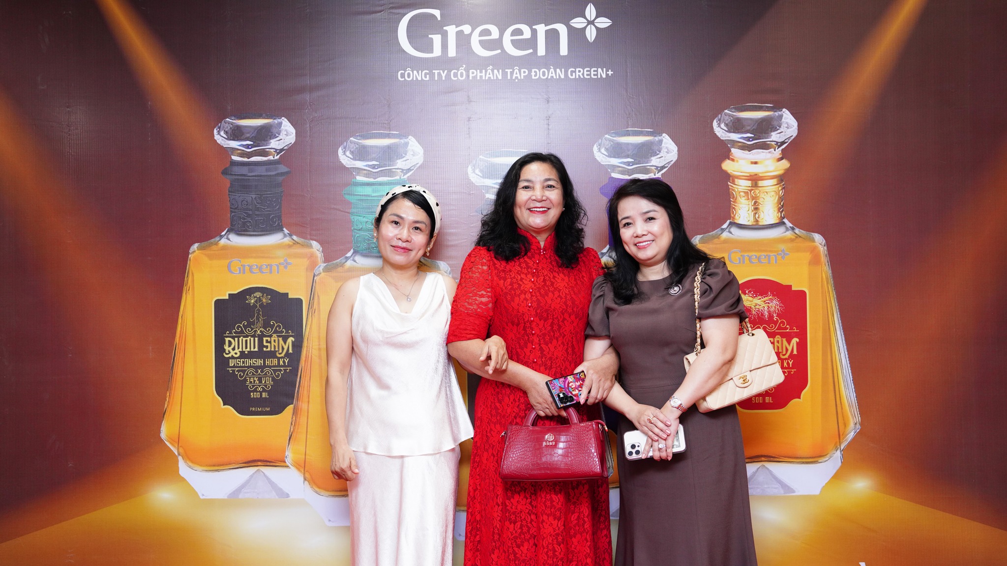 CÔNG TY CỔ PHẦN TẬP ĐOÀN GREEN+