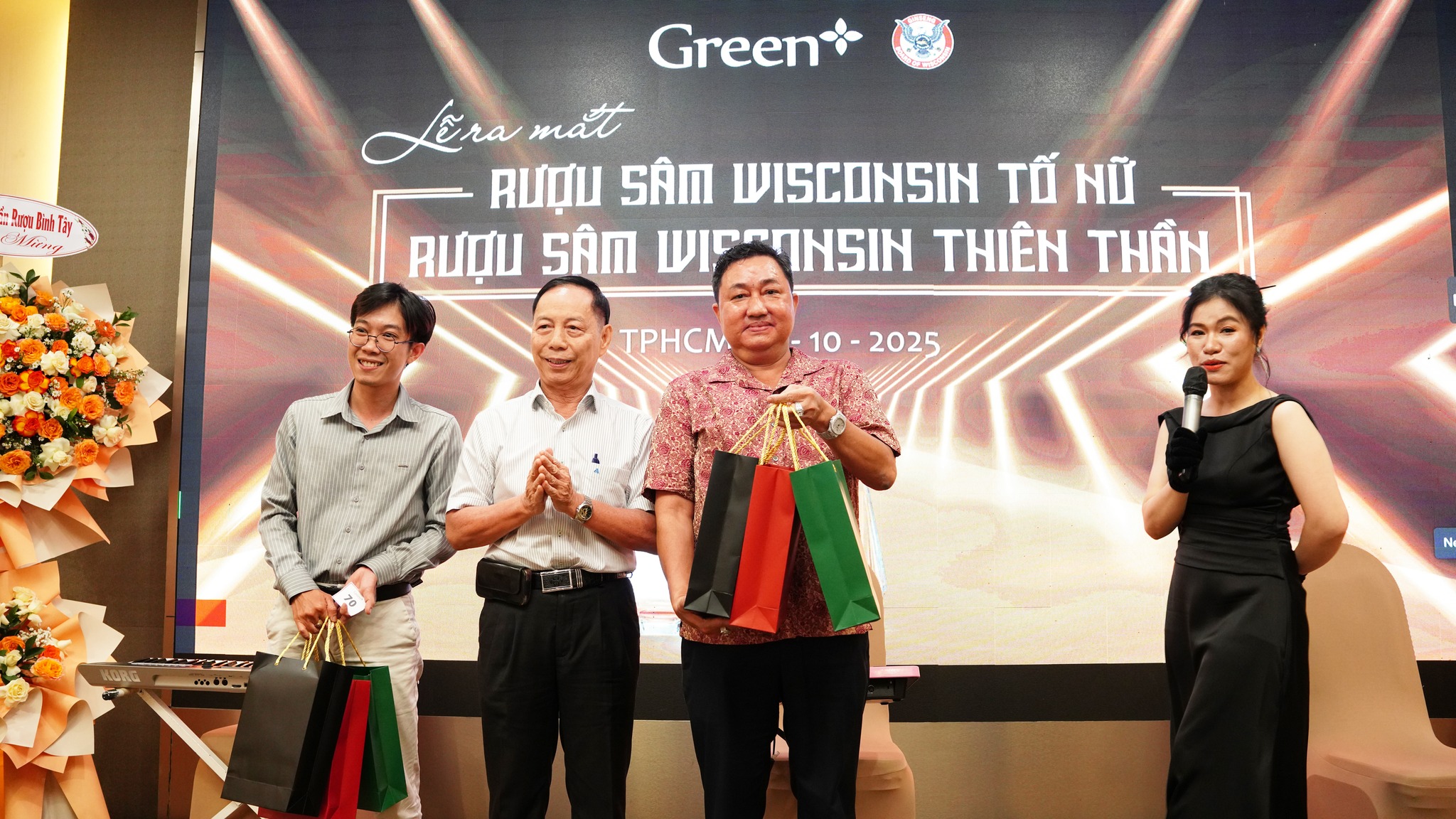 CÔNG TY CỔ PHẦN TẬP ĐOÀN GREEN+