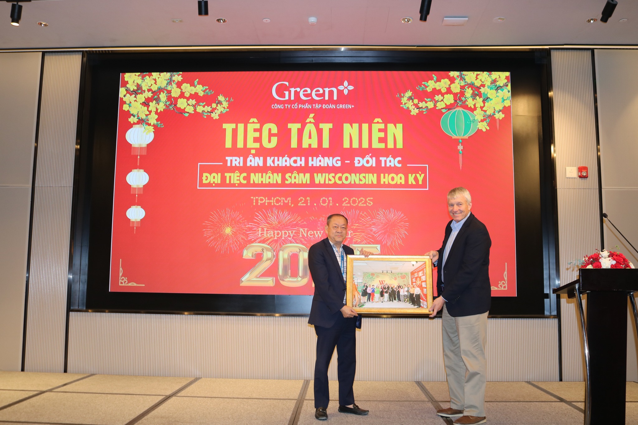 CÔNG TY CỔ PHẦN TẬP ĐOÀN GREEN+