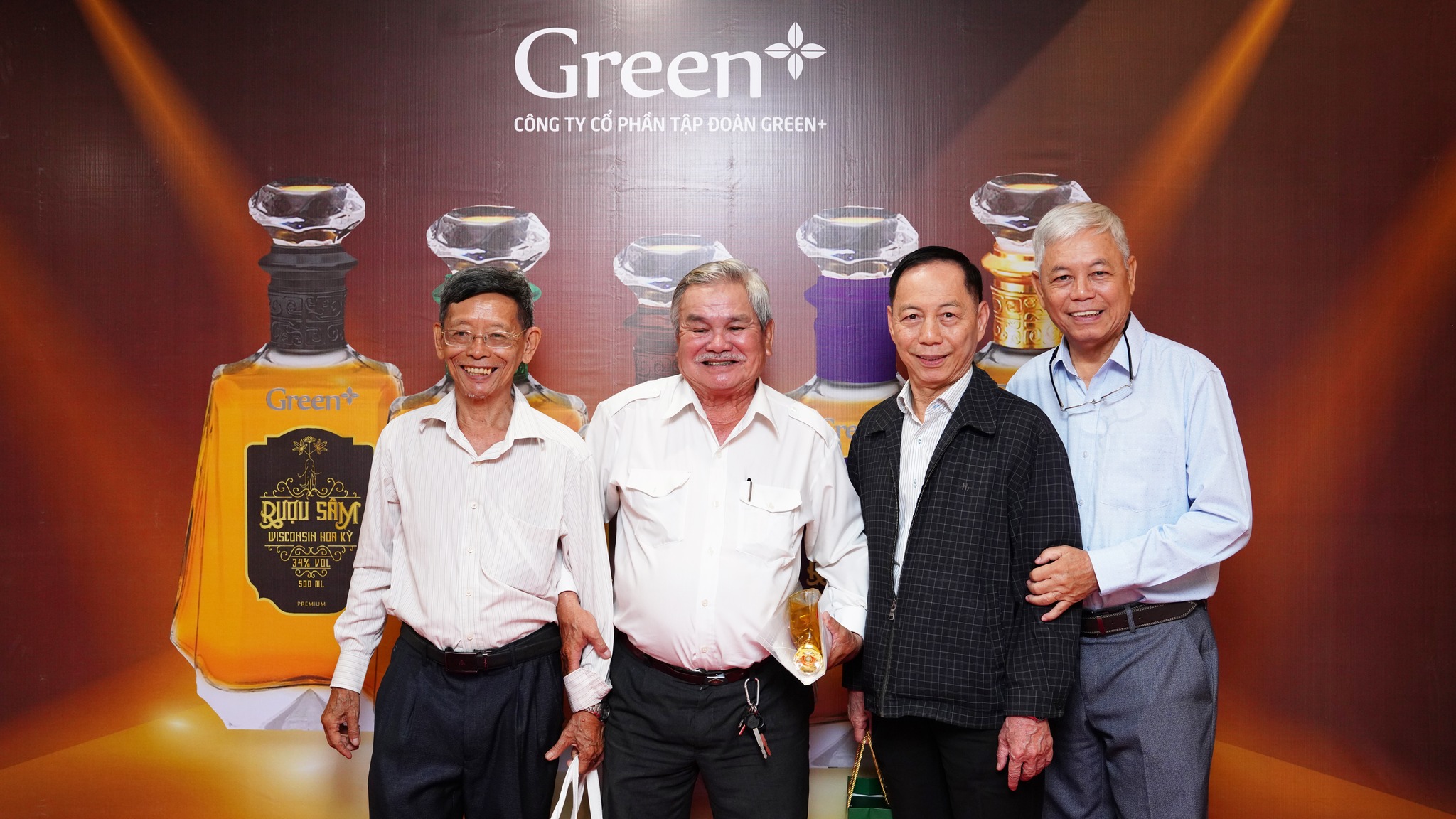CÔNG TY CỔ PHẦN TẬP ĐOÀN GREEN+