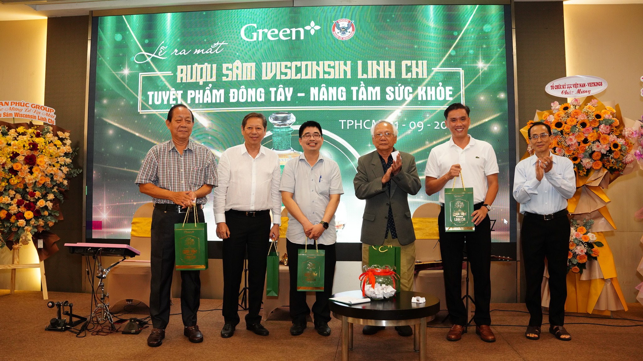 CÔNG TY CỔ PHẦN TẬP ĐOÀN GREEN+